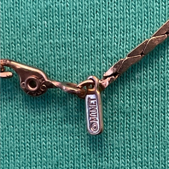 Vintage 1960’s Porcelain floral necklace on gold chain.  30” - Picture 5 of 5